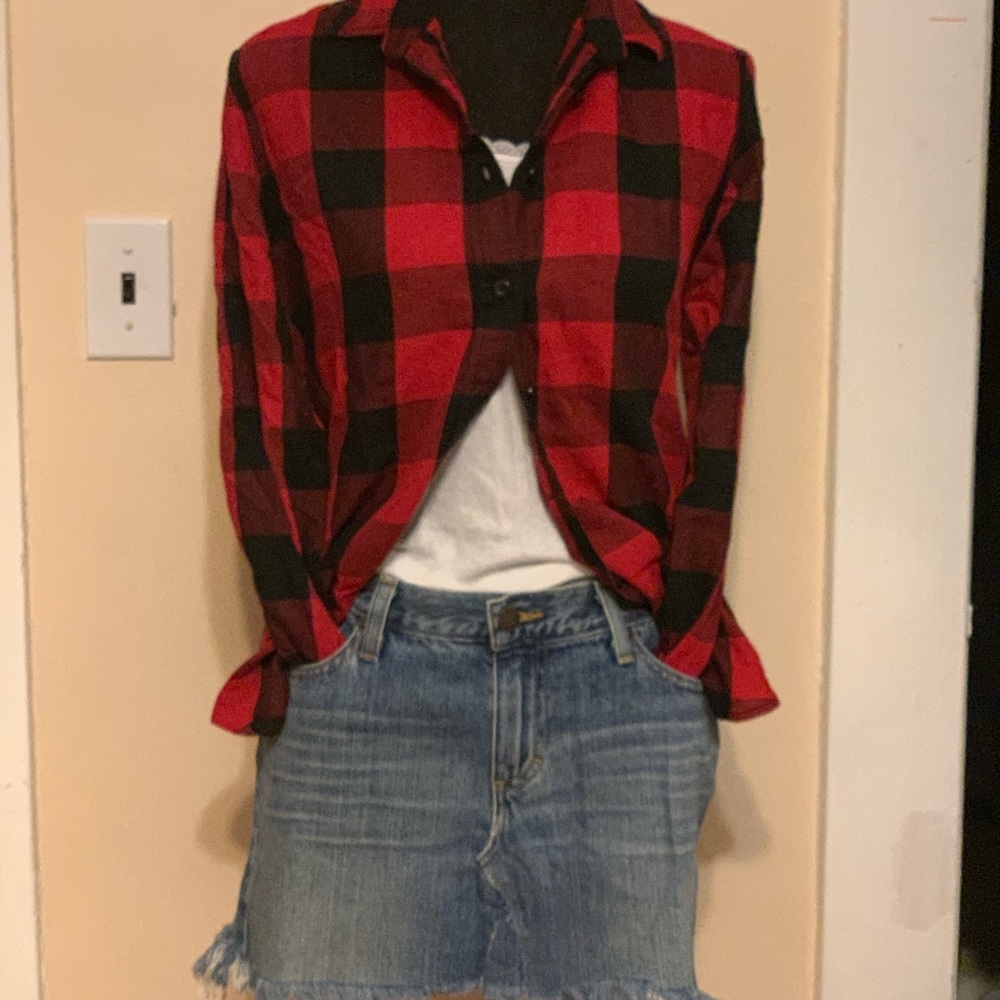 Red Buffalo Plaid Long Sleeve Shirt Size M